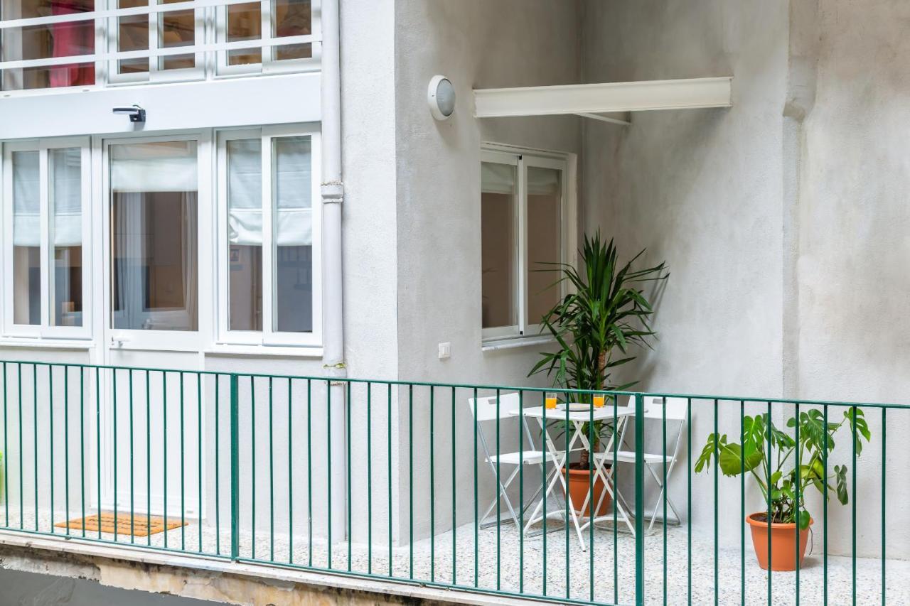Art Apartment At Sanita By Wonderful Italy Naples Exterior photo